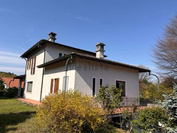 casa indipendente in vendita a Taino