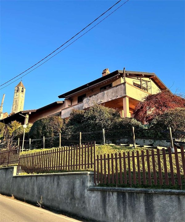 appartamento in vendita a Taino