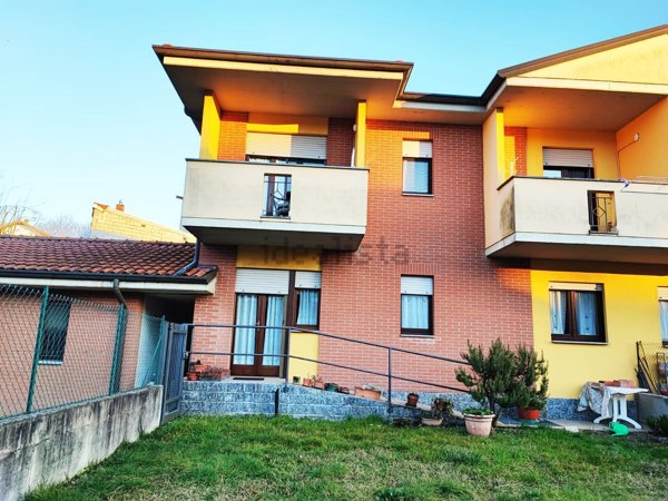 appartamento in vendita a Taino