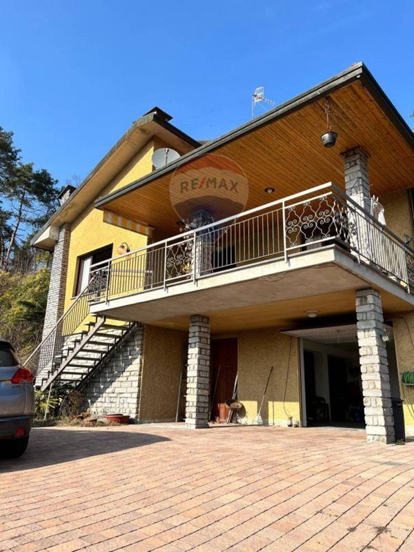 casa indipendente in vendita a Taino