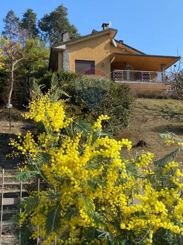 casa indipendente in vendita a Taino
