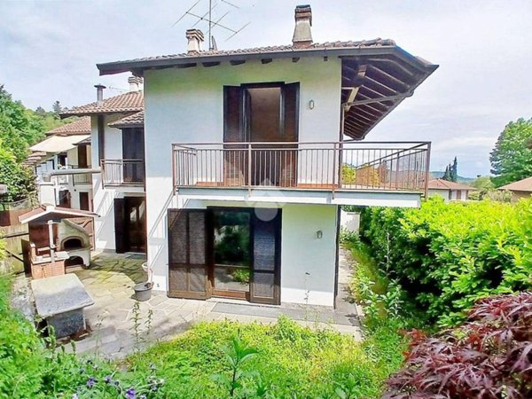 casa indipendente in vendita a Taino
