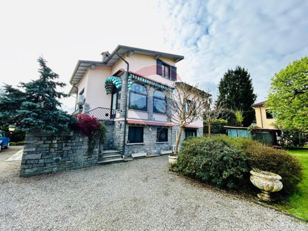 casa indipendente in vendita a Taino