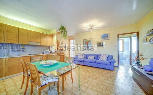 appartamento in vendita a Taino