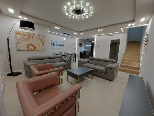 casa indipendente in vendita a Taino