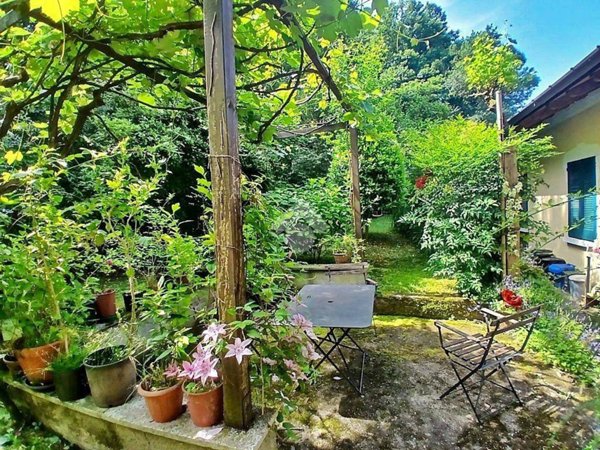 casa indipendente in vendita a Taino