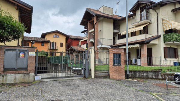 appartamento in vendita a Taino
