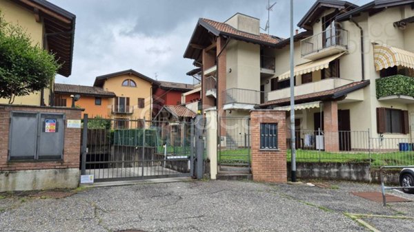appartamento in vendita a Taino