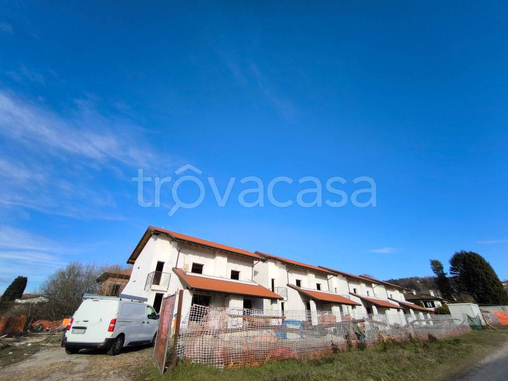 casa indipendente in vendita a Taino