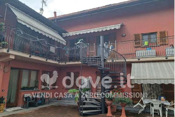 appartamento in vendita a Taino