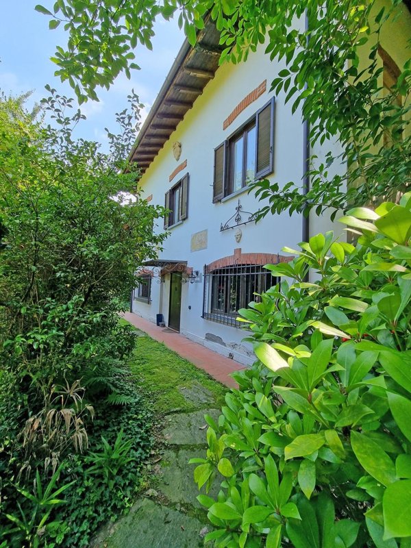 casa indipendente in vendita a Taino