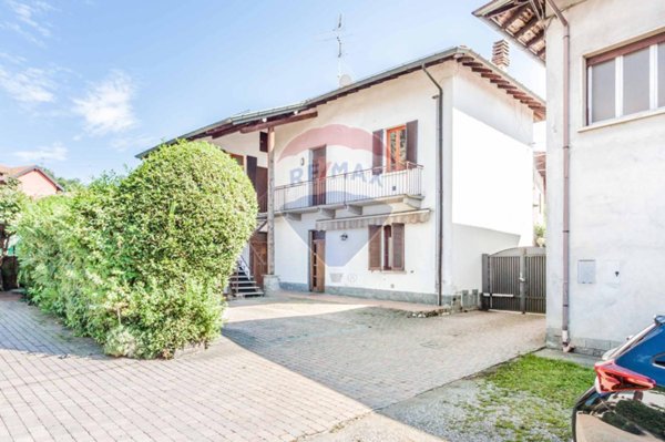 appartamento in vendita a Taino