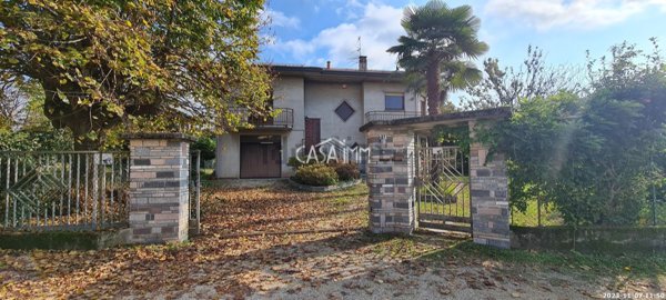 casa indipendente in vendita a Taino