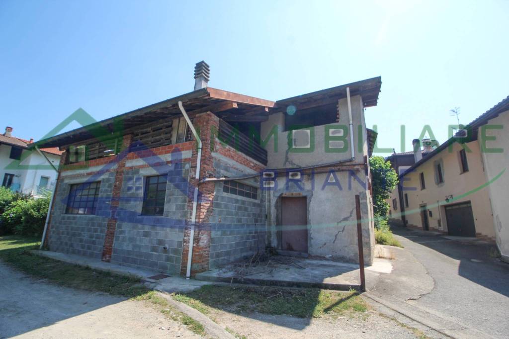 casa indipendente in vendita a Taino