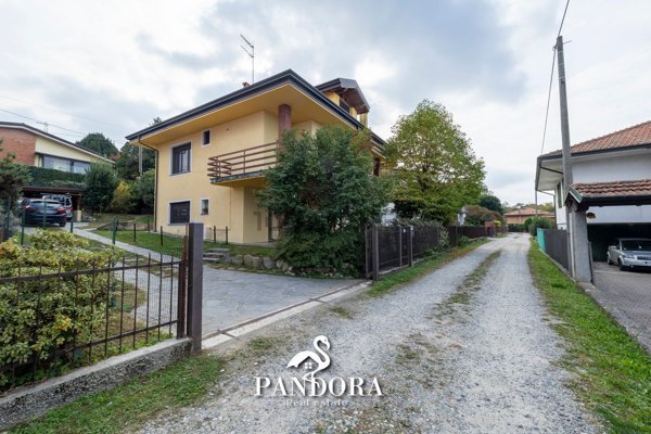 casa indipendente in vendita a Taino