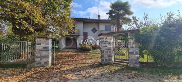 casa indipendente in vendita a Taino