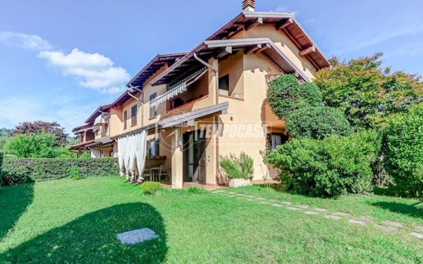 appartamento in vendita a Taino