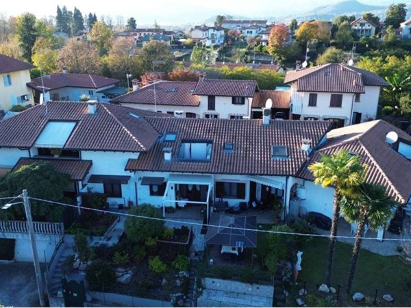 casa indipendente in vendita a Taino