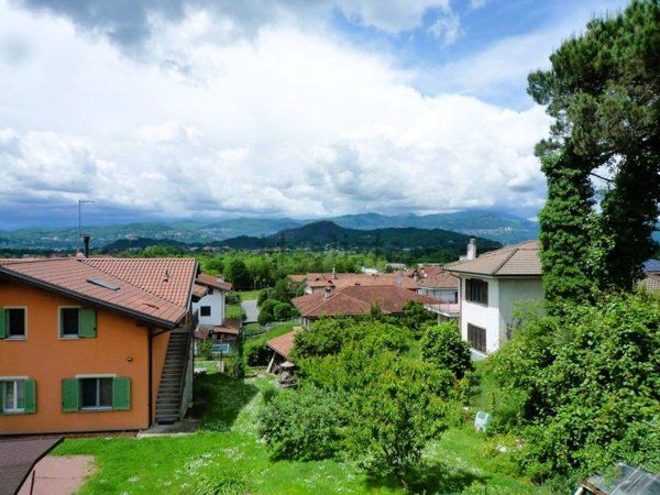 casa indipendente in vendita a Taino