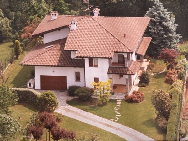 casa indipendente in vendita a Taino