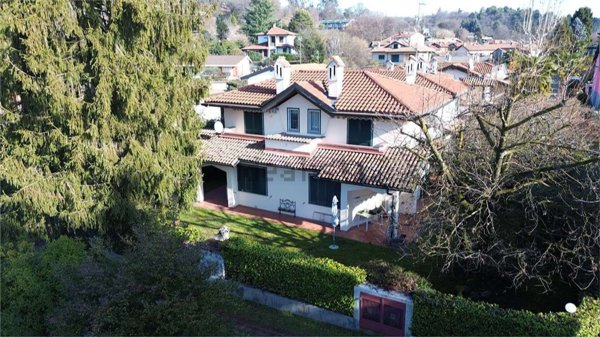 appartamento in vendita a Taino