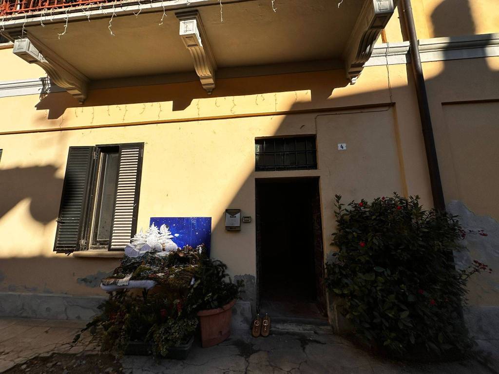 appartamento in vendita a Taino