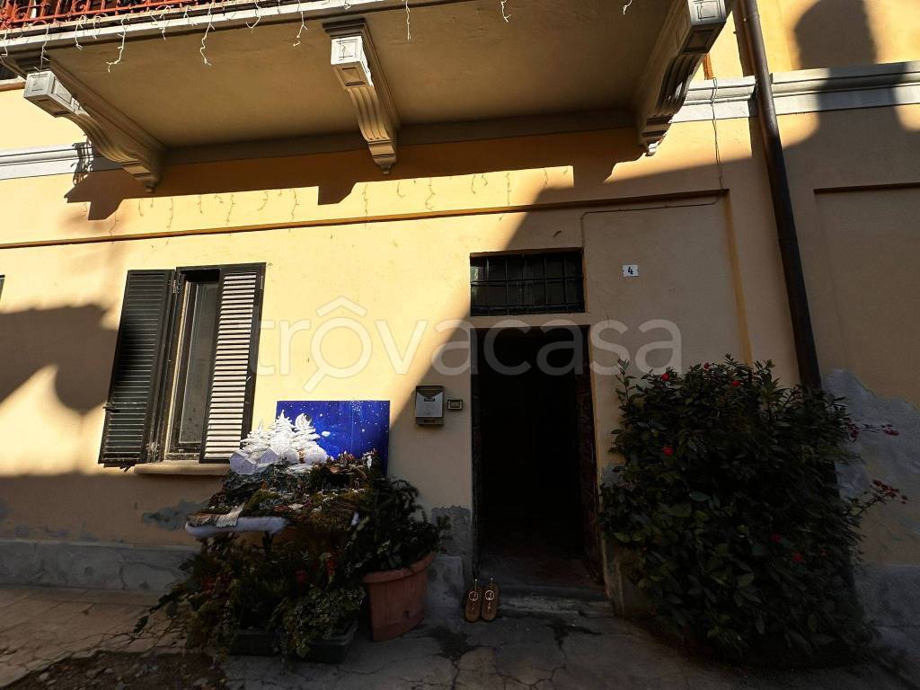 appartamento in vendita a Taino