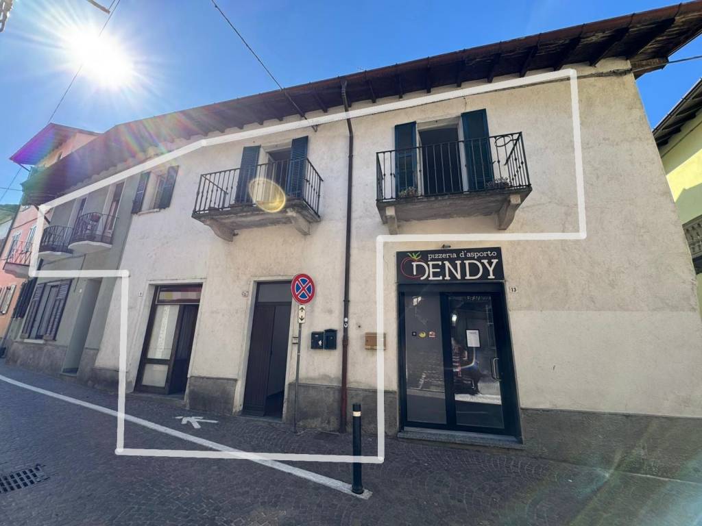 intera palazzina in vendita a Taino