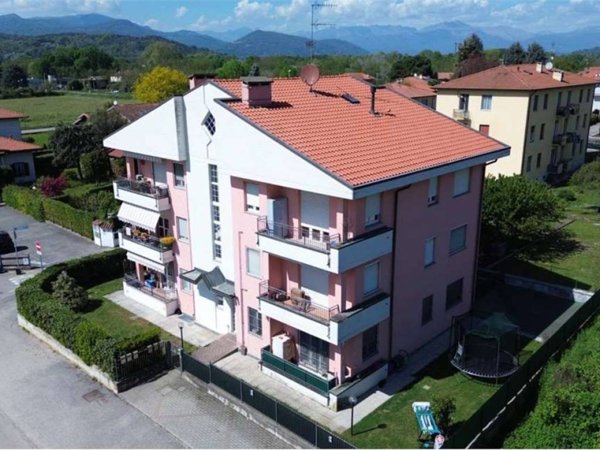 appartamento in vendita a Taino