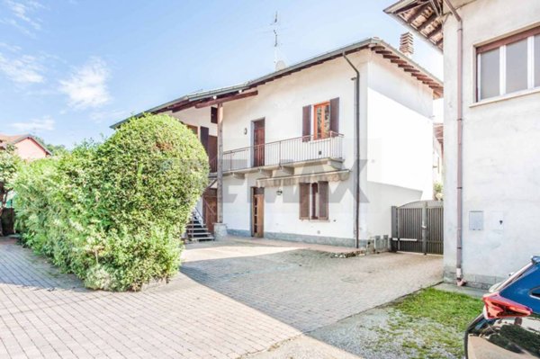 appartamento in vendita a Taino