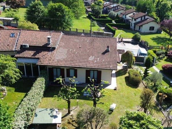 casa indipendente in vendita a Taino