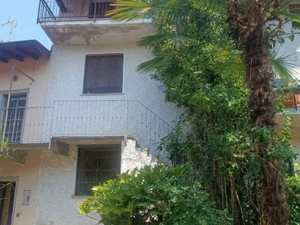 appartamento in vendita a Taino
