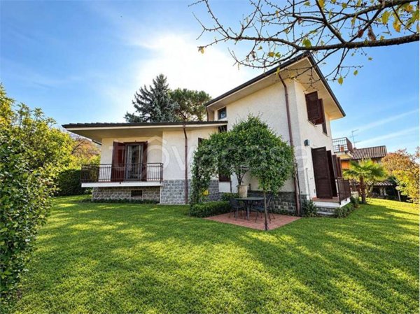 casa indipendente in vendita a Taino