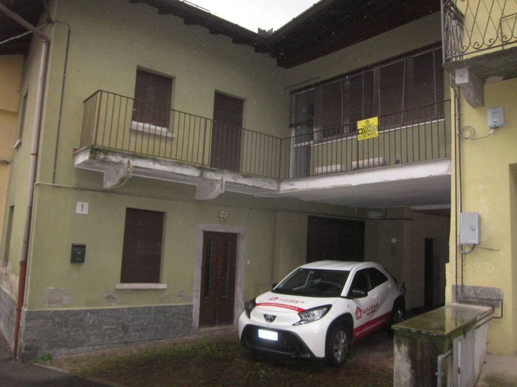 appartamento in vendita a Ternate