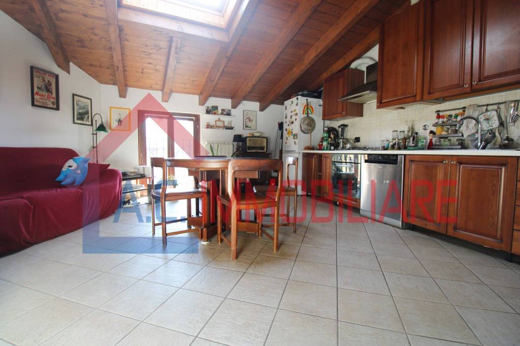 appartamento in vendita a Ternate