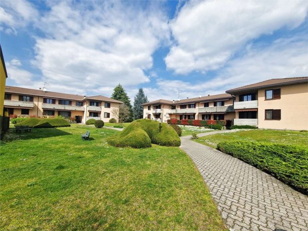 appartamento in vendita a Ternate