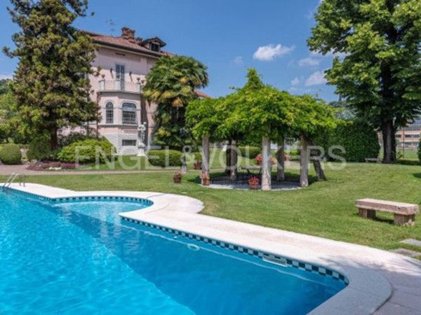 casa indipendente in vendita a Ternate