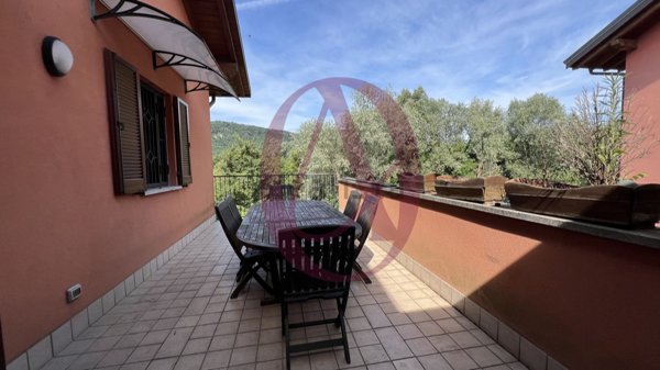 casa indipendente in vendita a Ternate