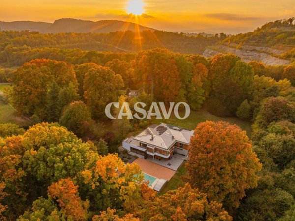 casa indipendente in vendita a Ternate