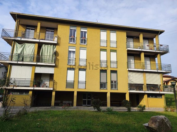 appartamento in vendita a Ternate