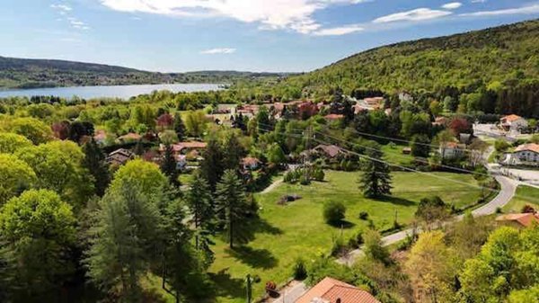 terreno edificabile in vendita a Ternate