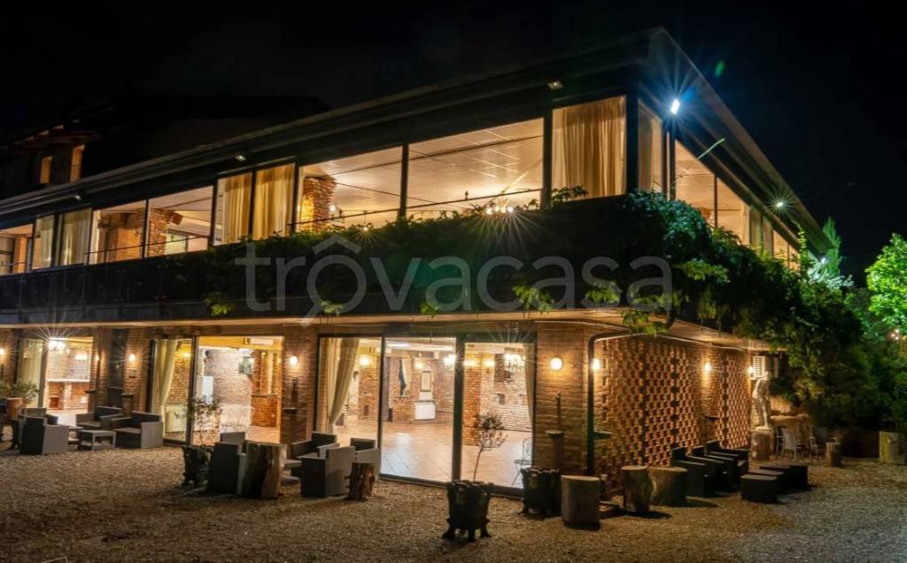 casa indipendente in vendita a Ternate