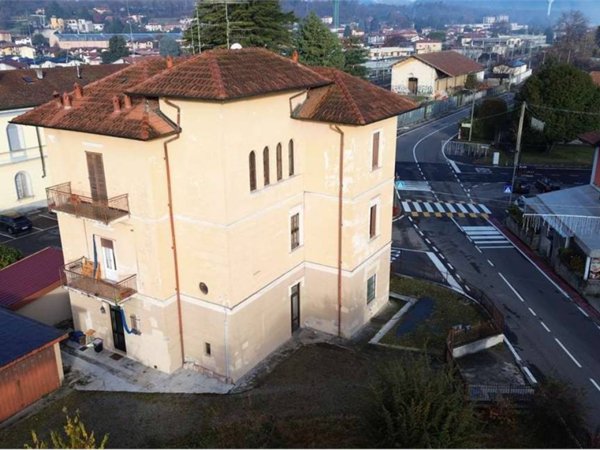 appartamento in vendita a Ternate