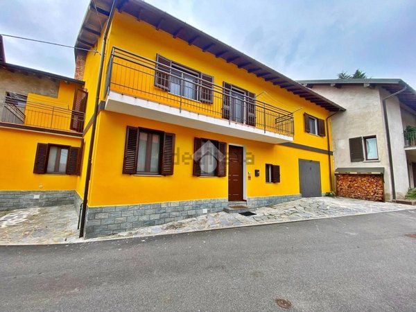 casa indipendente in vendita a Ternate