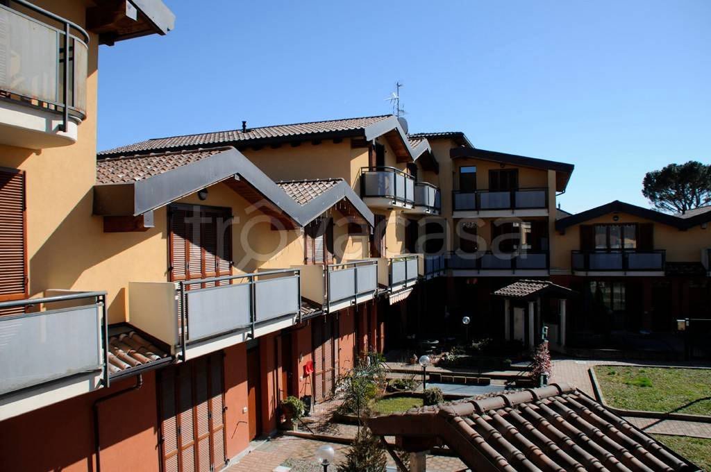 appartamento in vendita a Tradate