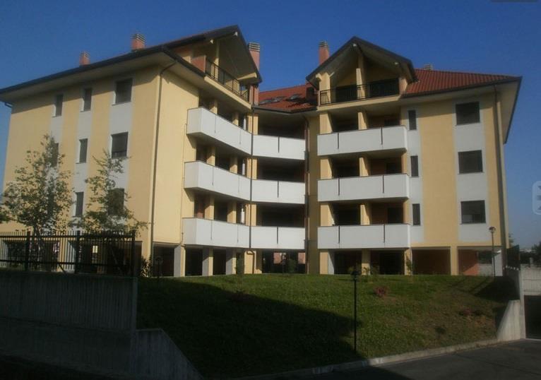 appartamento in vendita a Tradate