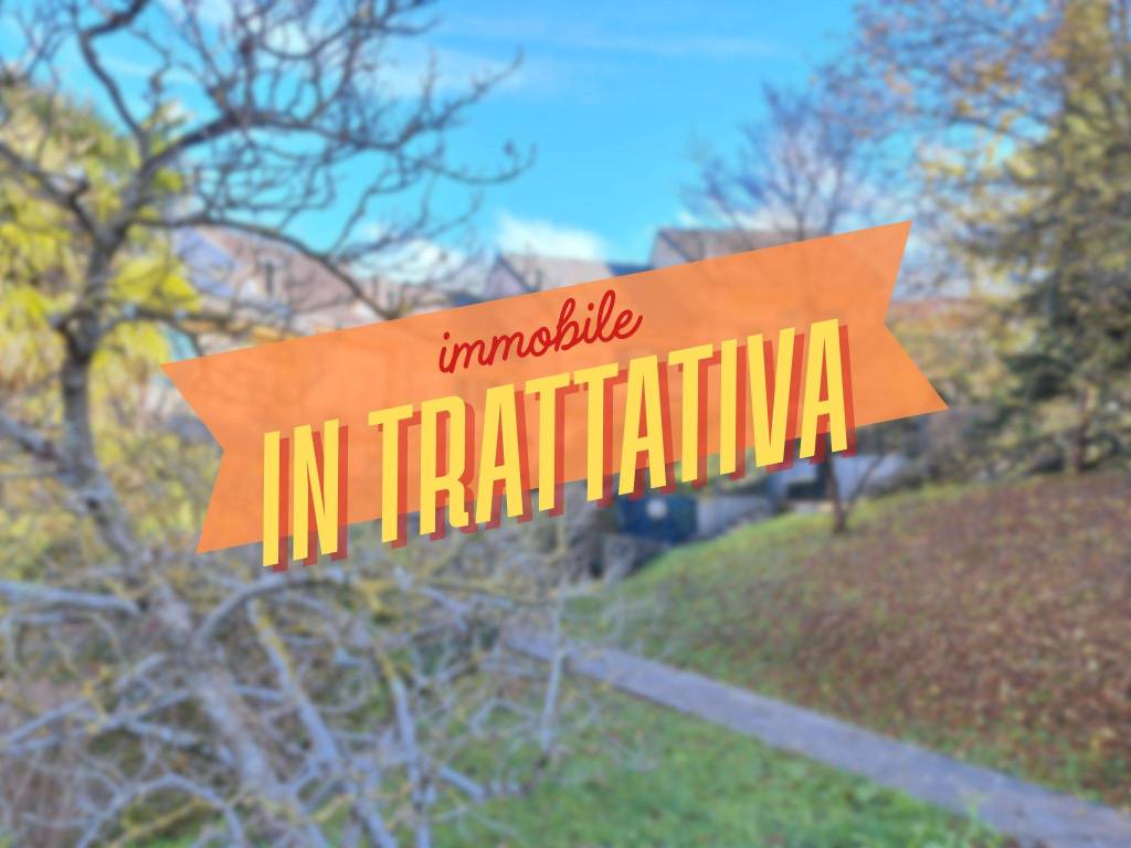 casa indipendente in vendita a Tradate