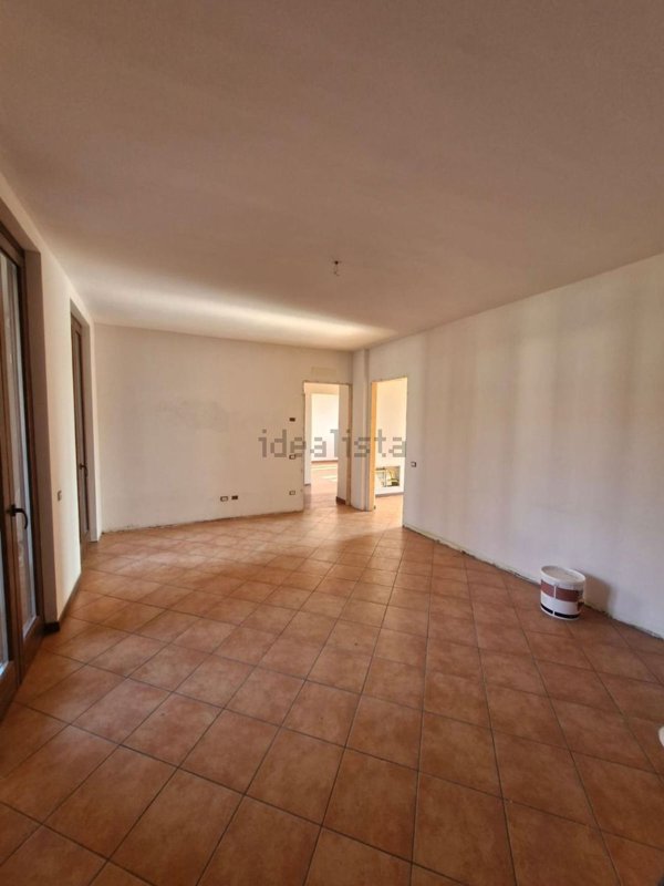 appartamento in vendita a Tradate in zona Ceppine