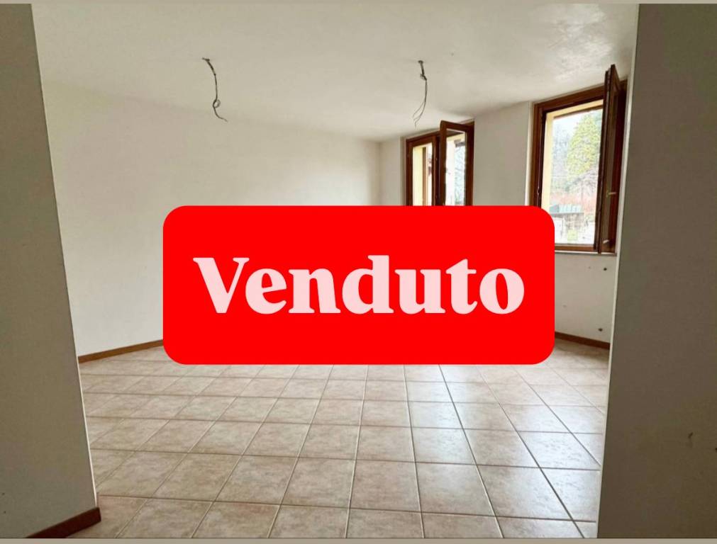 appartamento in vendita a Tradate