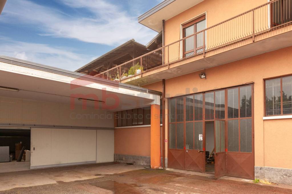 appartamento in vendita a Tradate
